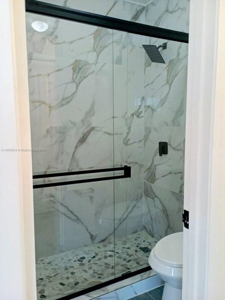 2531 W 60th Pl #101 - Photo 7 of 10