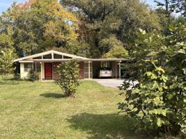 featured image of 920 Wesley Rd #NA