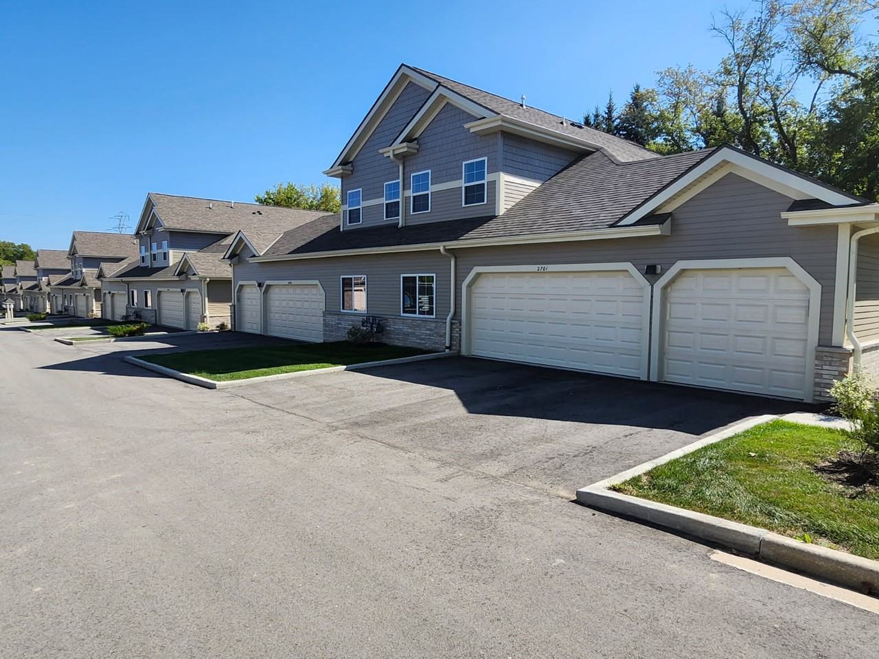 2701 2701 Pond Dr #2701 - Photo 6 of 50