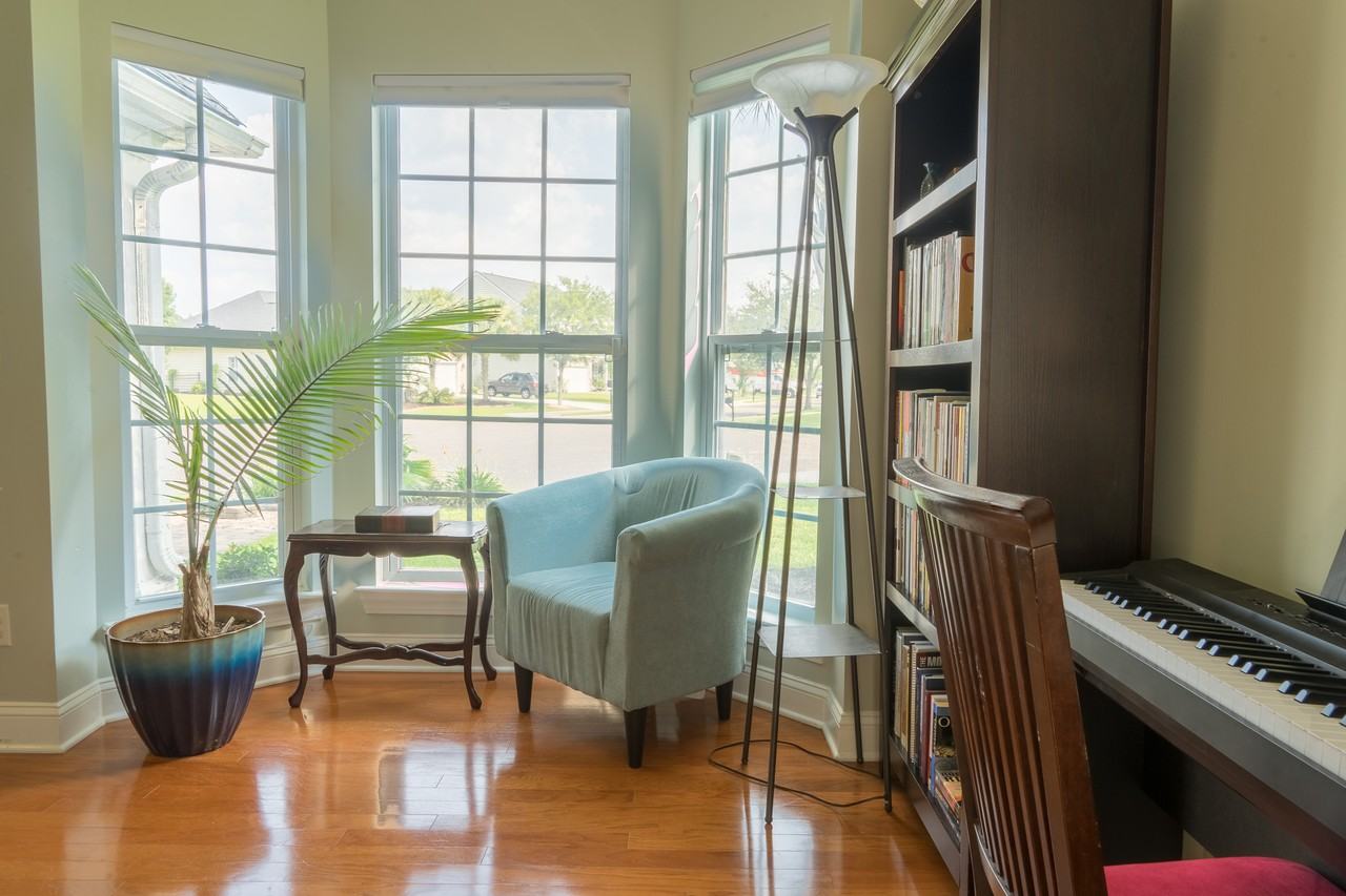 5306 Mulholland Dr #NA - Photo 3 of 21