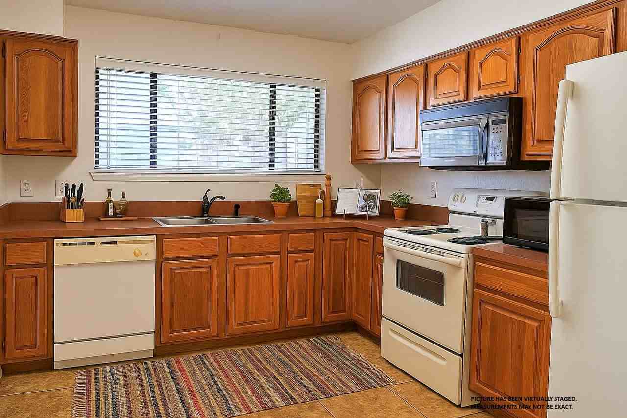 1148 Park Green Pl - Photo 7 of 26