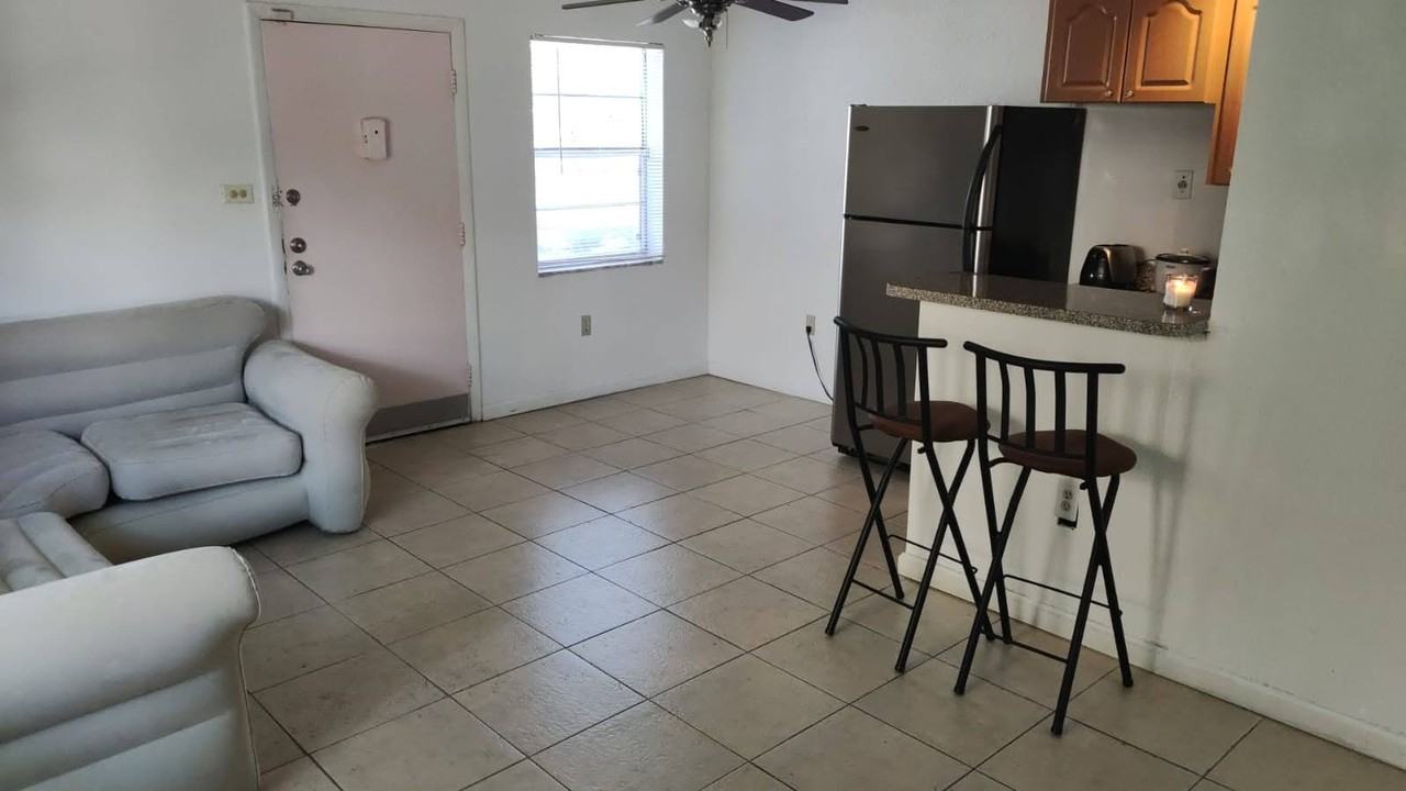 1860 Venice Park Drive #130 - Photo 7 of 18