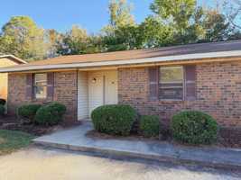 featured image of 1520 Parkway