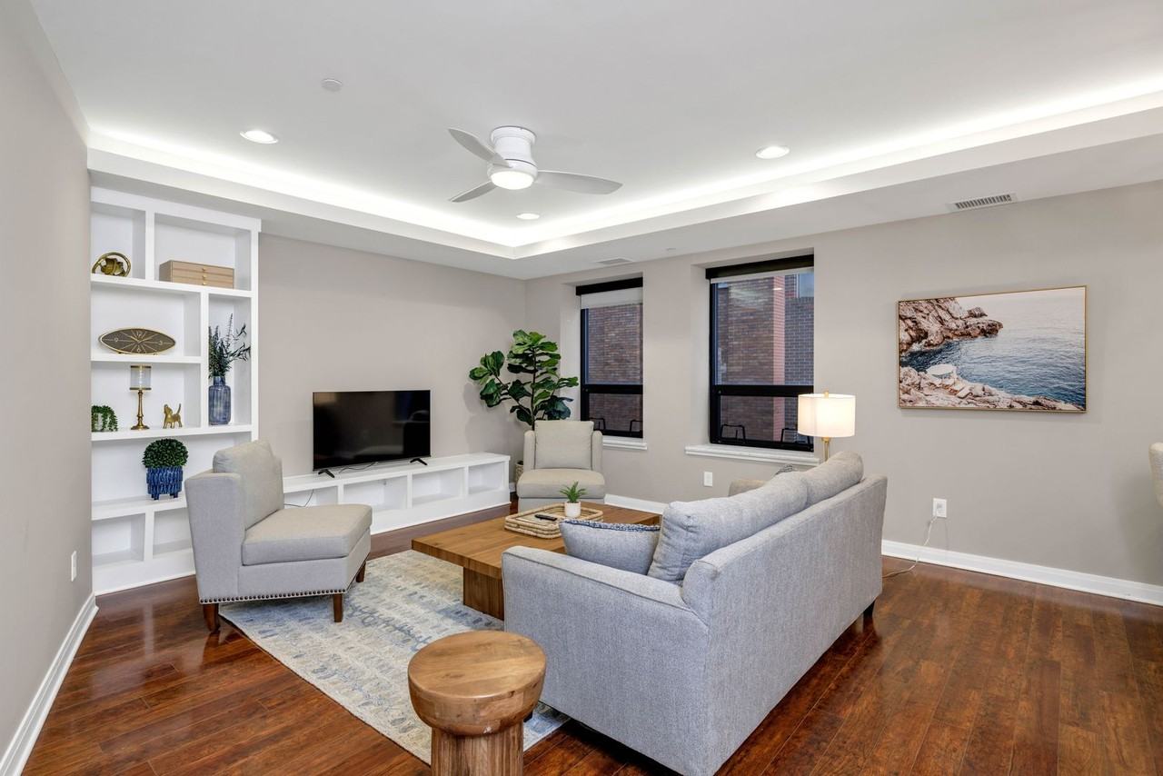 110 E Michigan Ave ##304 - Photo 2 of 18