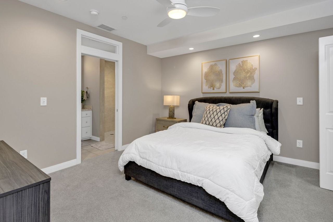 110 E Michigan Ave ##304 - Photo 6 of 18