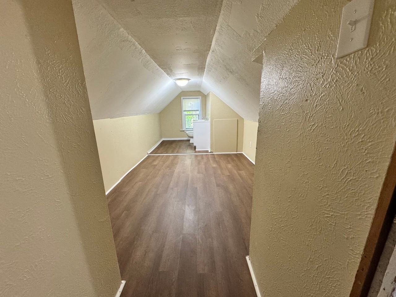 621 Woodland Ave - Photo 6 of 27