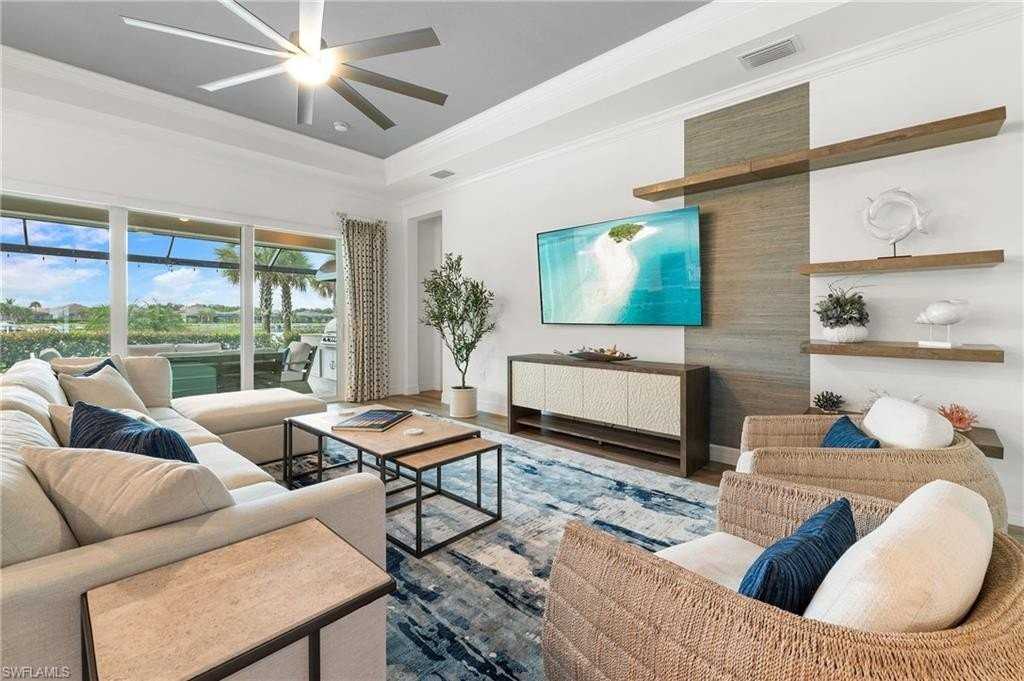 13528 Blue Bay Circle - Photo 3 of 48