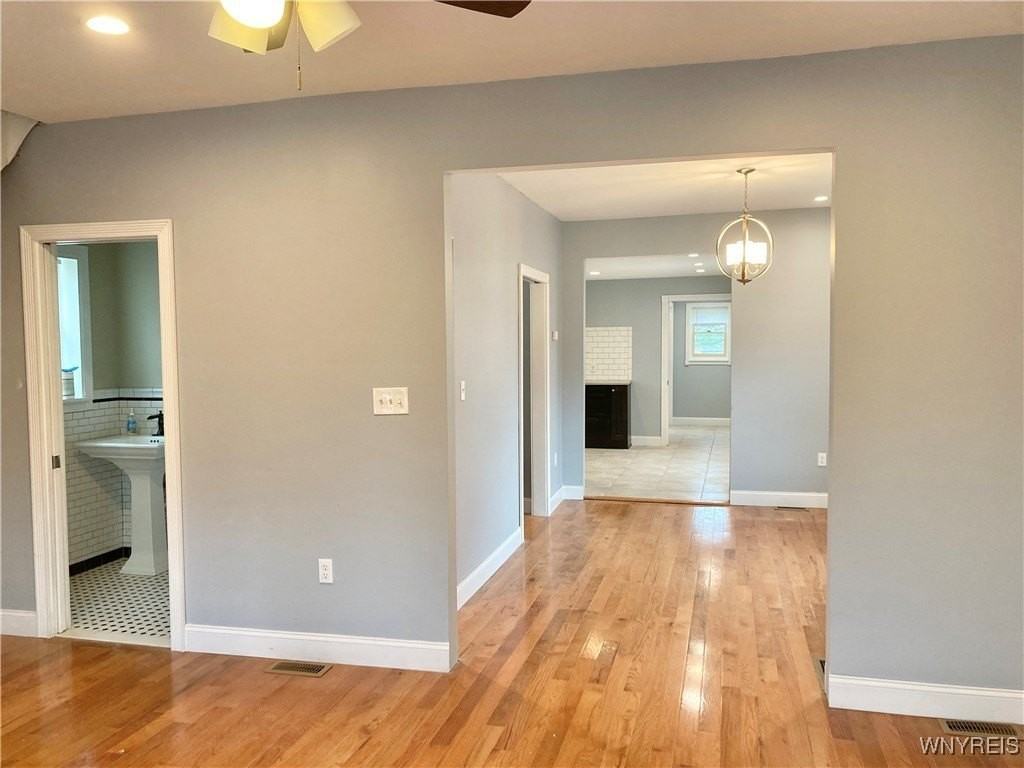 143 Cottage St - Photo 3 of 22