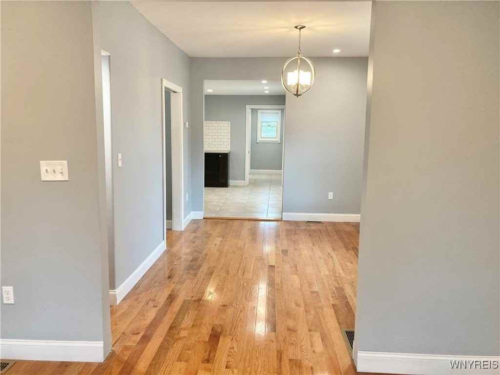 143 Cottage St - Photo 6 of 22