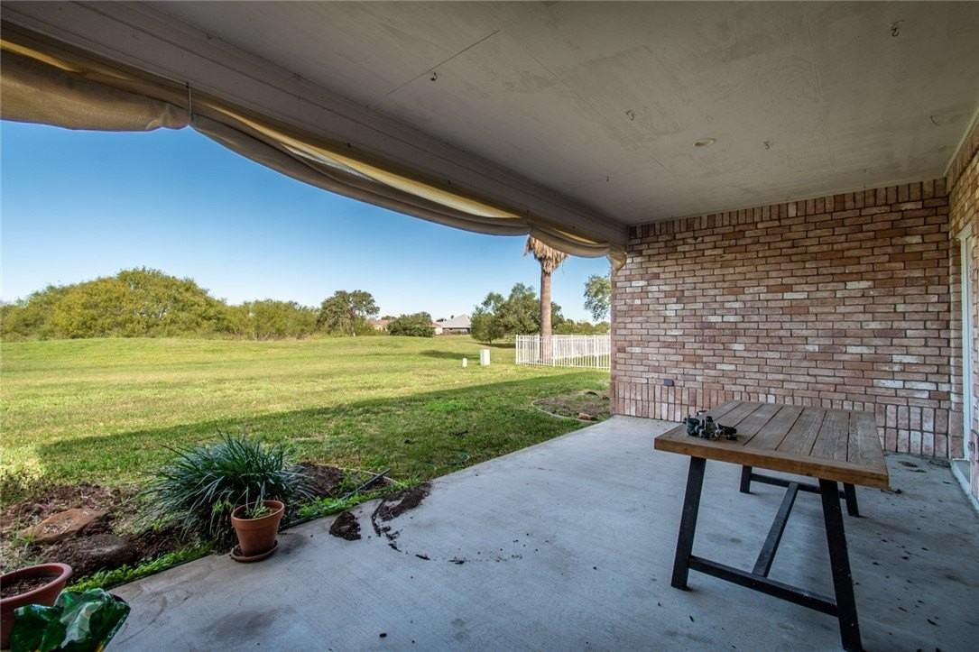 8213 Etienne Drive - Photo 3 of 37