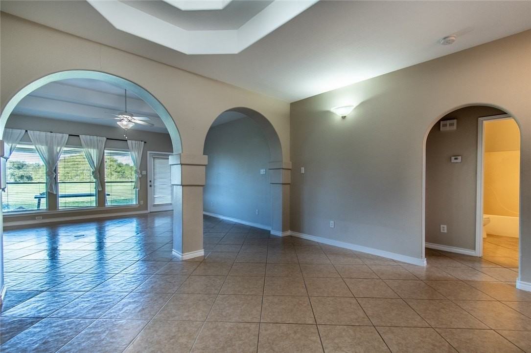 8213 Etienne Drive - Photo 6 of 37