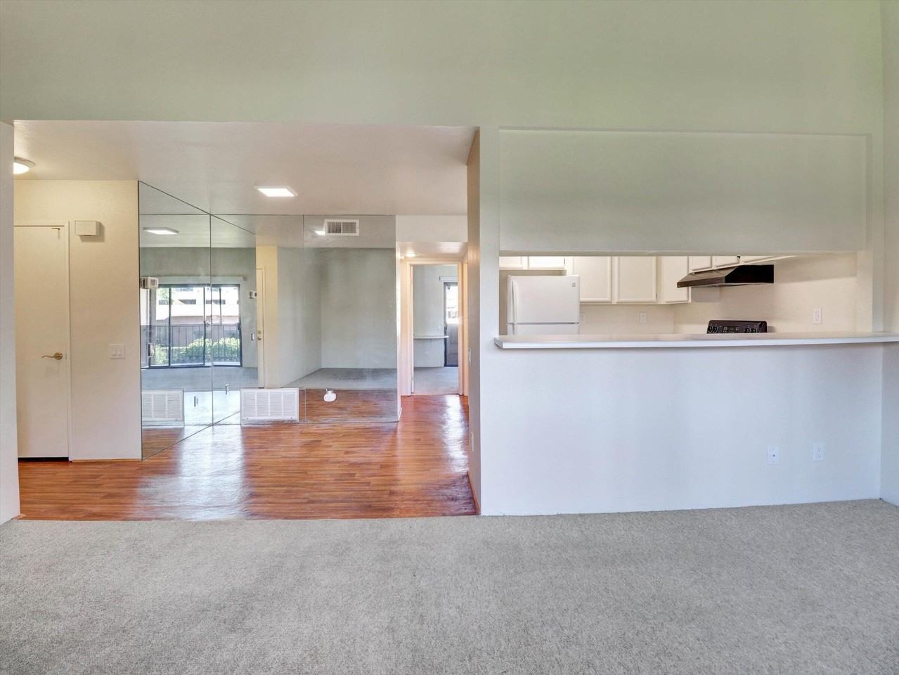 291 East Mel Avenue #253 - Photo 4 of 27