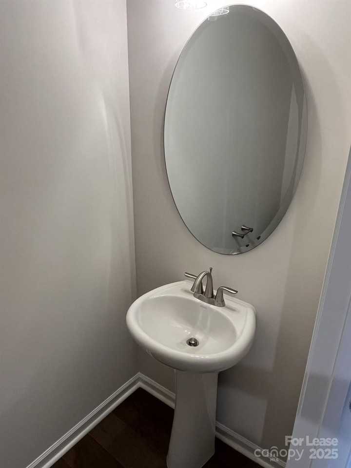 3159 Hutton Gardens Ln - Photo 5 of 26