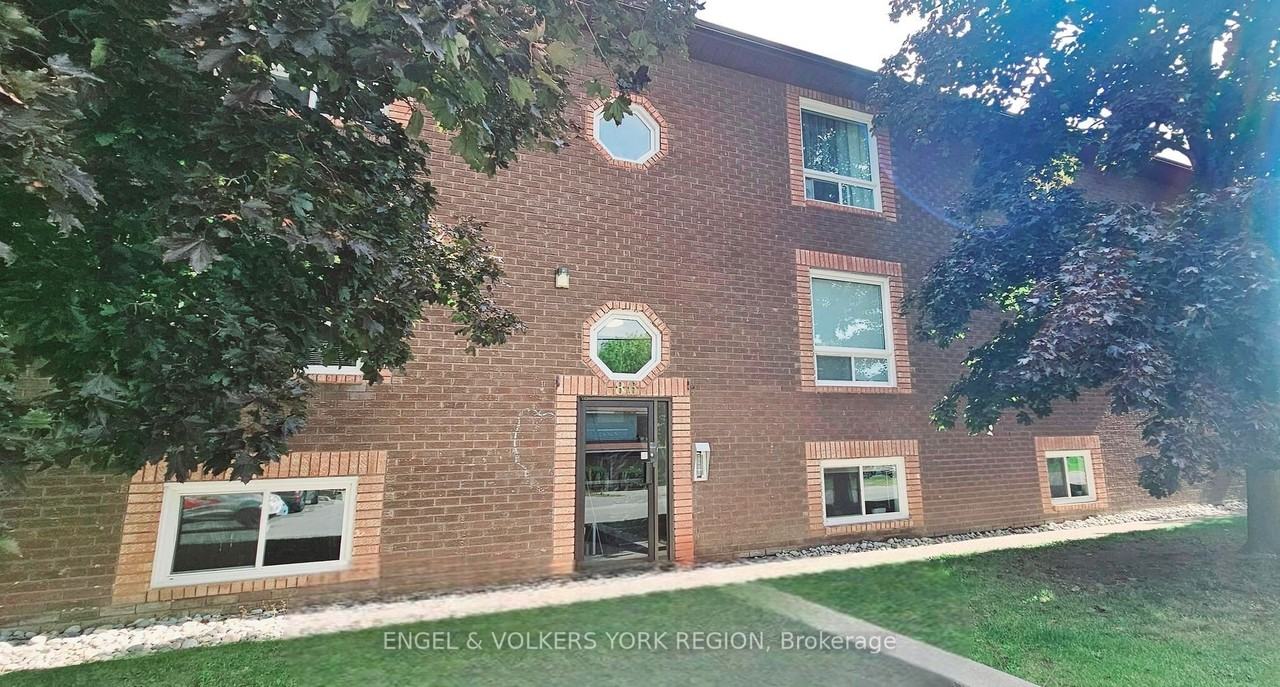 86 Curtis Street 3 - Photo 2 of 11