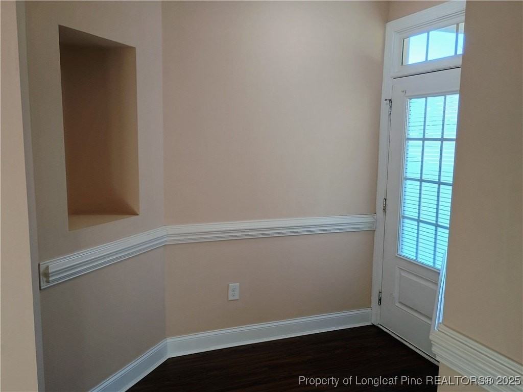 40 Cromwell Cir - Photo 4 of 25