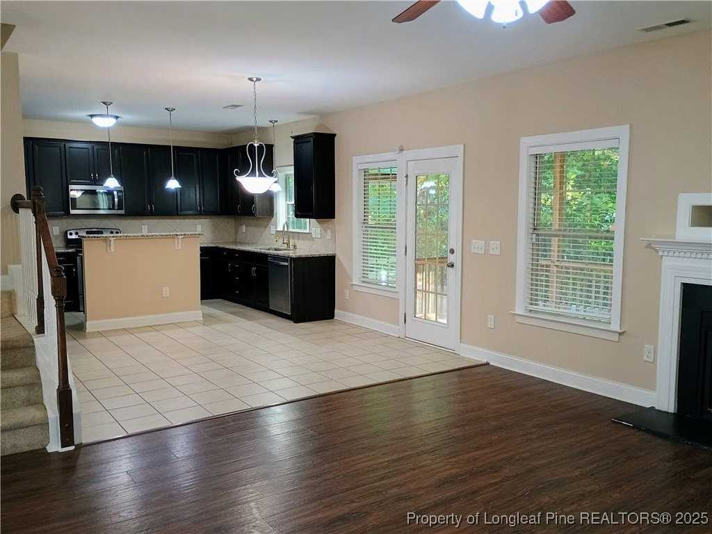 40 Cromwell Cir - Photo 7 of 25