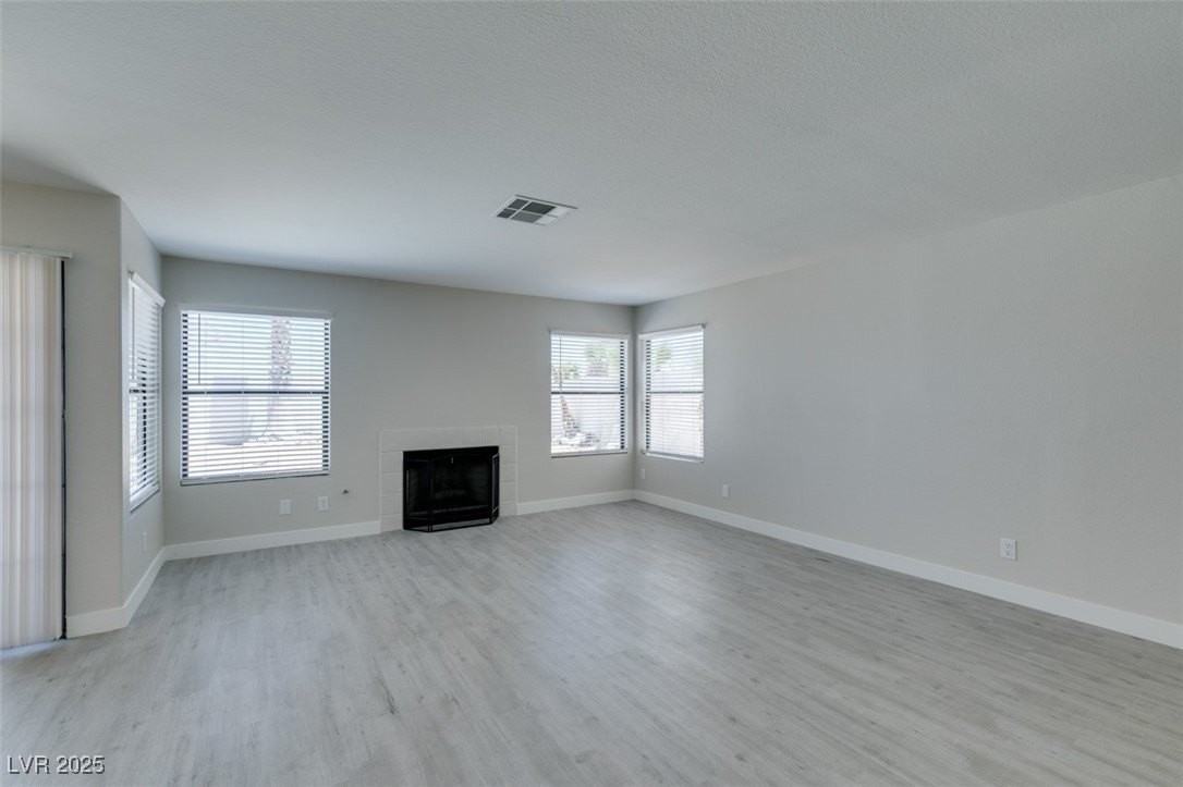 2300 Chapman Hill Dr - Photo 7 of 42