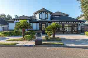 featured image of 4701 Ebony Ave