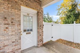 16 Evans Pl #12 - Photo 1 of 1