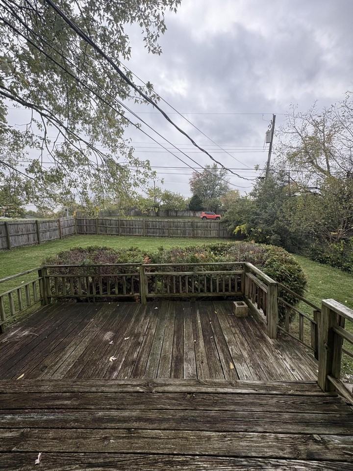 1280 Ascot Park - Photo 7 of 17