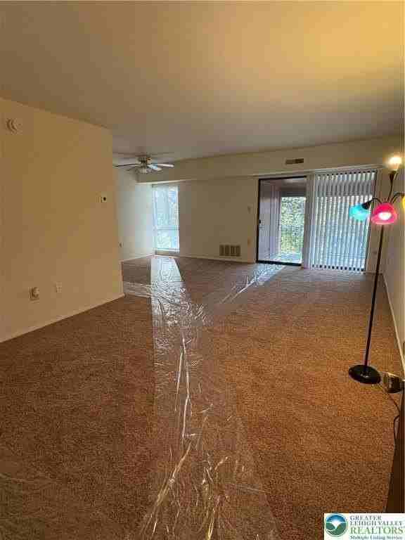 1135 E Lafayette Street - Photo 4 of 11