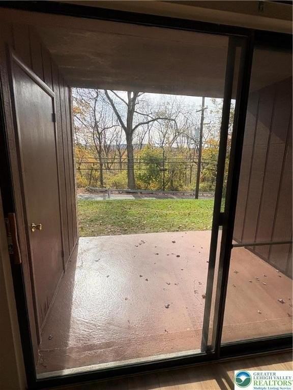 1141A W Lafayette St - Photo 5 of 12