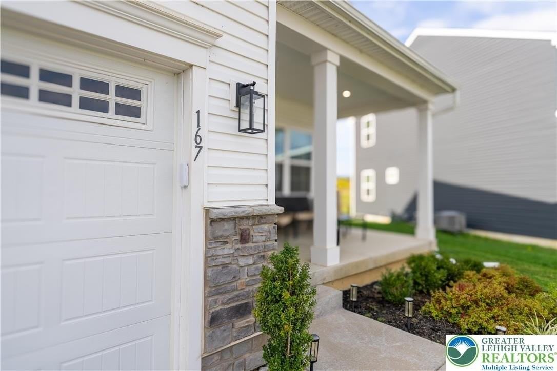 167 Aspen Ln - Photo 2 of 50