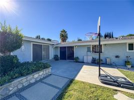 featured image of 12162 Bradford Pl