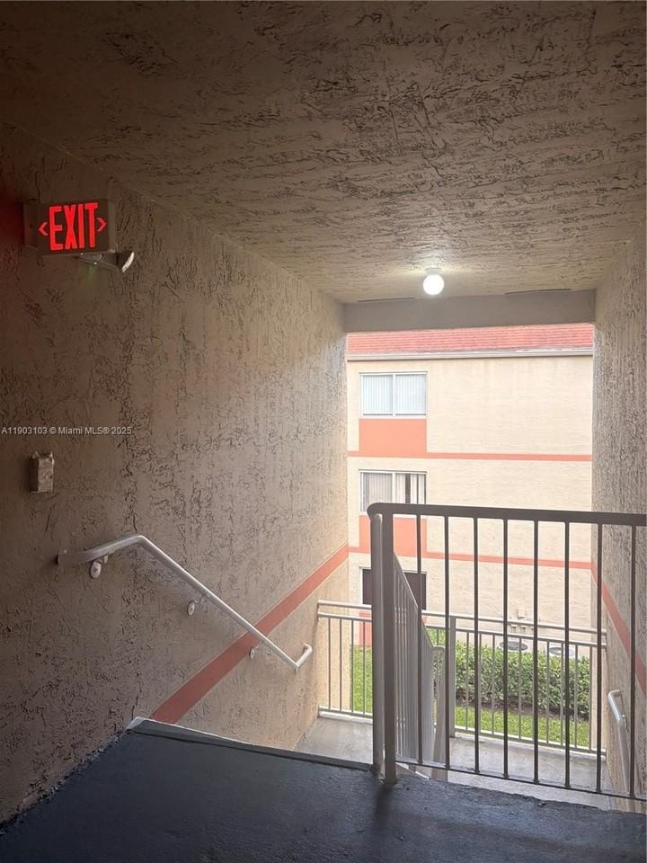 18850 Nw 57th Ave #306 - Photo 2 of 20