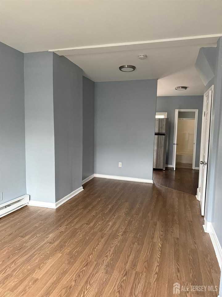 1301 S 2nd St #1311 - Photo 3 of 14