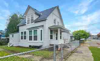 5708 7th Ave S - Photo 1 of 1