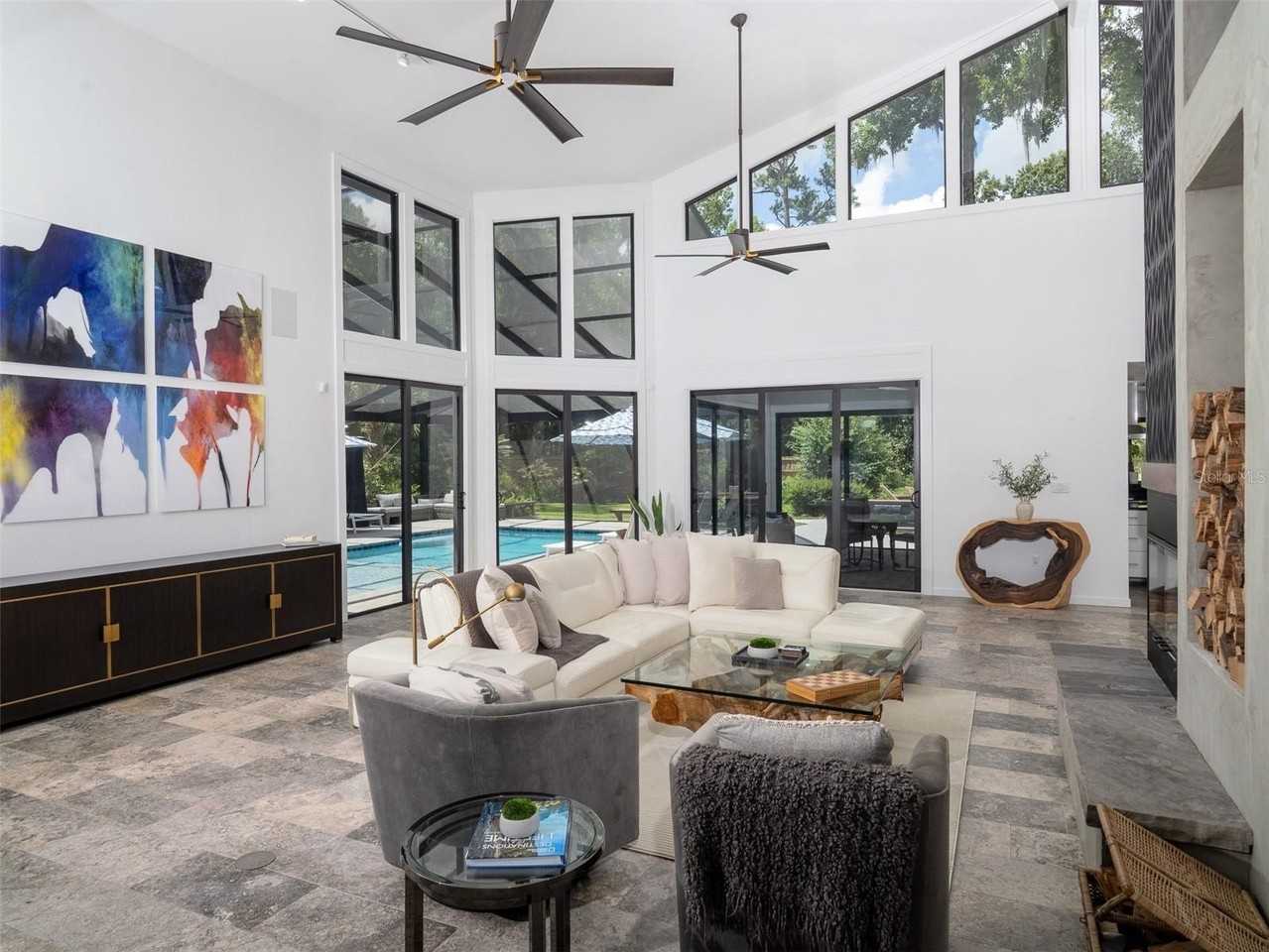 2416 Nw 22nd Dr #A - Photo 6 of 35