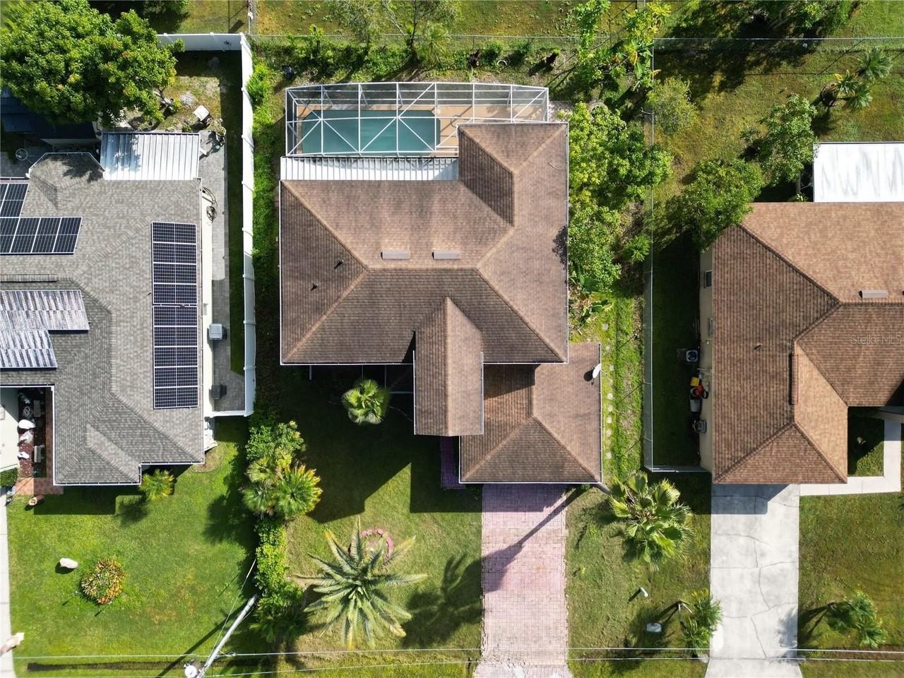 638 Kangaroo Dr - Photo 2 of 29