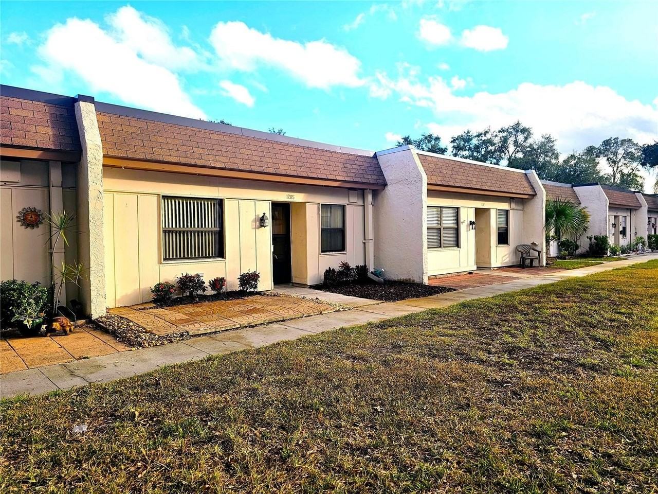 1285 Mission Hills Blvd #36B - Photo 2 of 26