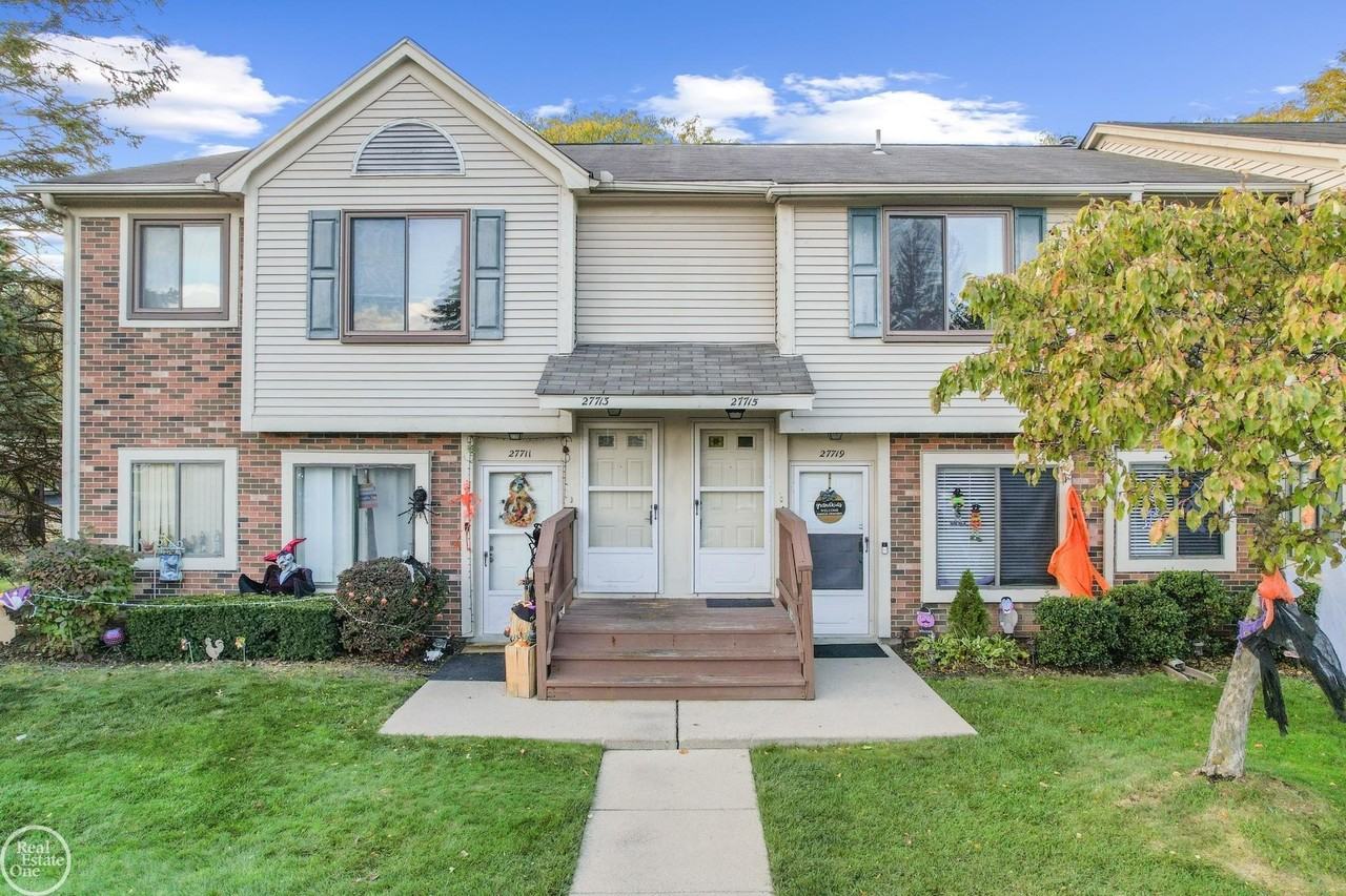 27715 Harrison Woods Ln - Photo 2 of 23