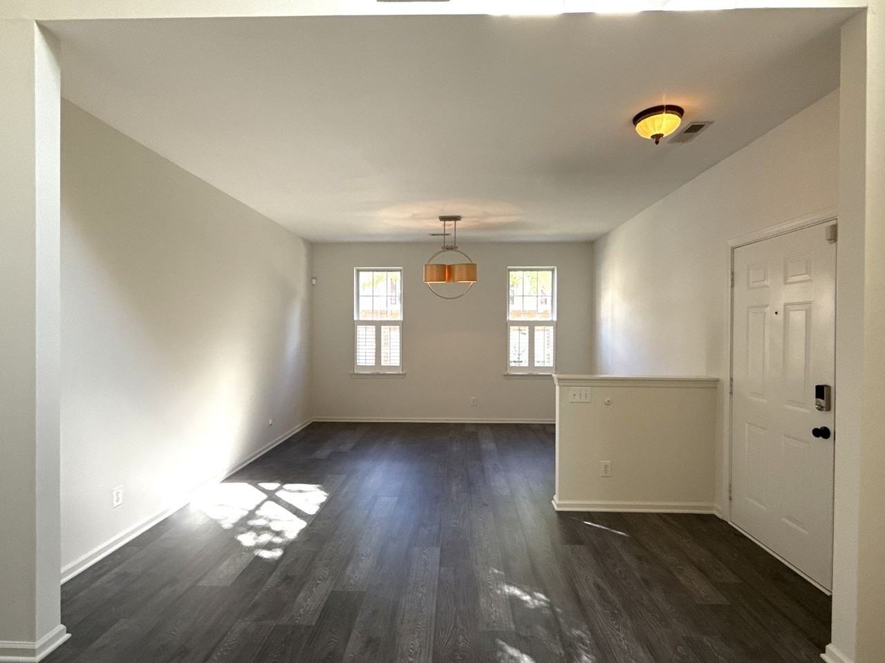 10777 Essex Hall Drive - Photo 3 of 25