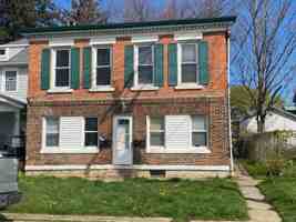 featured image of 909 909 West Adams 1-4 #4