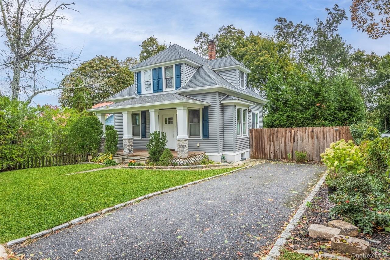 60 Jackson Ave - Photo 3 of 24