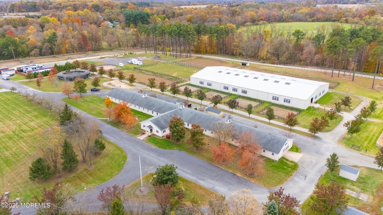 52 Hill Rd - Photo 2 of 42