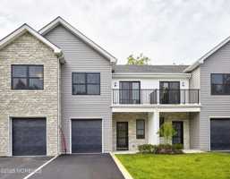 featured image of 52 Colfax St