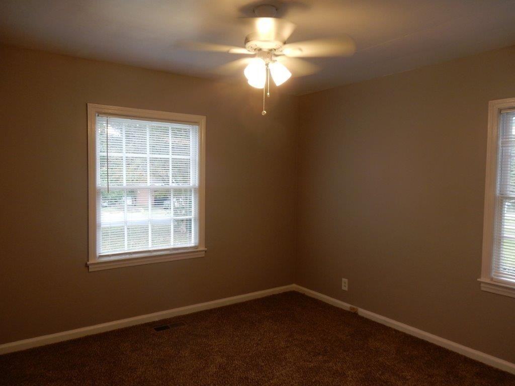 6123 Warner Rd - Photo 3 of 18