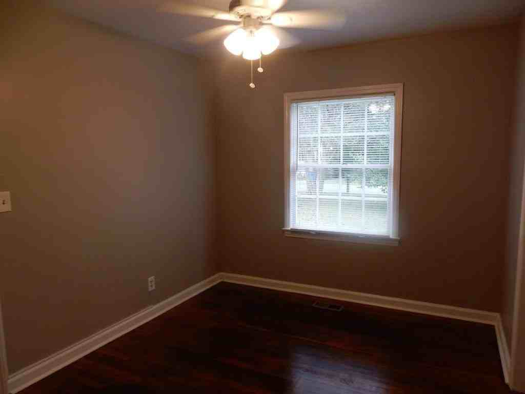 6123 Warner Rd - Photo 7 of 18