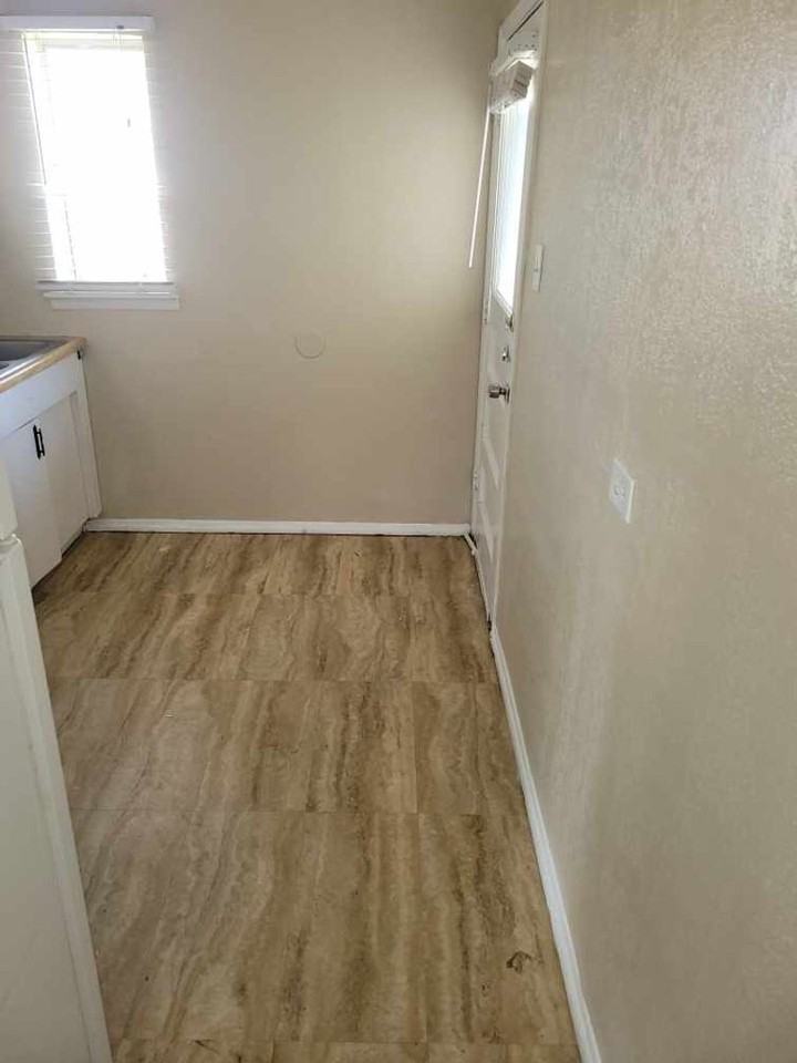 3104 W Kansas Ave #A - Photo 7 of 10