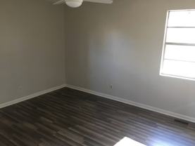 250 Greenleaf St Sw - Photo 1 of 1