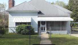 12 A St Sw - Photo 1 of 1