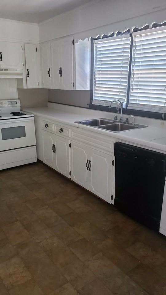 12 A St Sw - Photo 3 of 7