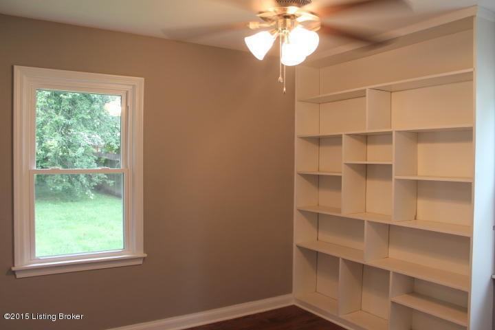 9407 Janna Drive - Photo 5 of 11