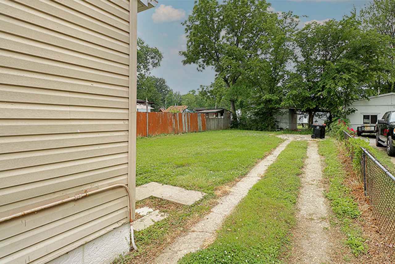 502 Inverness Ave - Photo 4 of 19