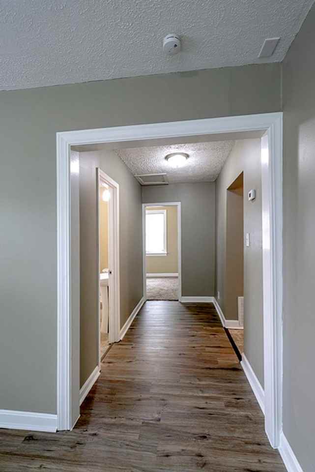 502 Inverness Ave - Photo 7 of 19