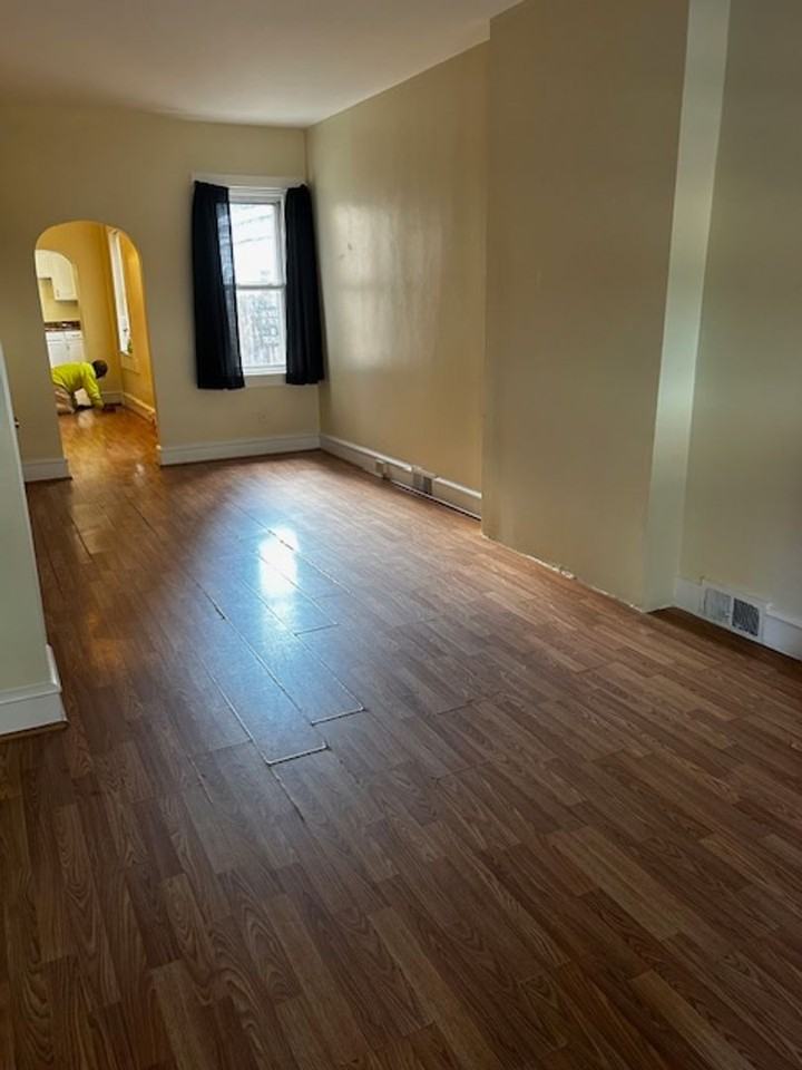 1448 Cotton Street - Photo 3 of 11